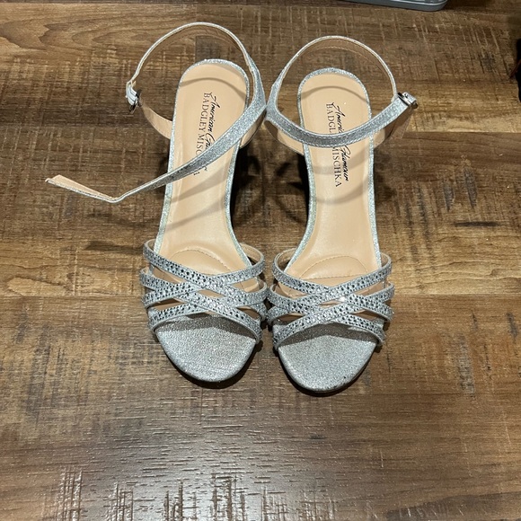 Badgley Mischka Silver Strappy Heels with Ankle Strap - Picture 2 of 2
